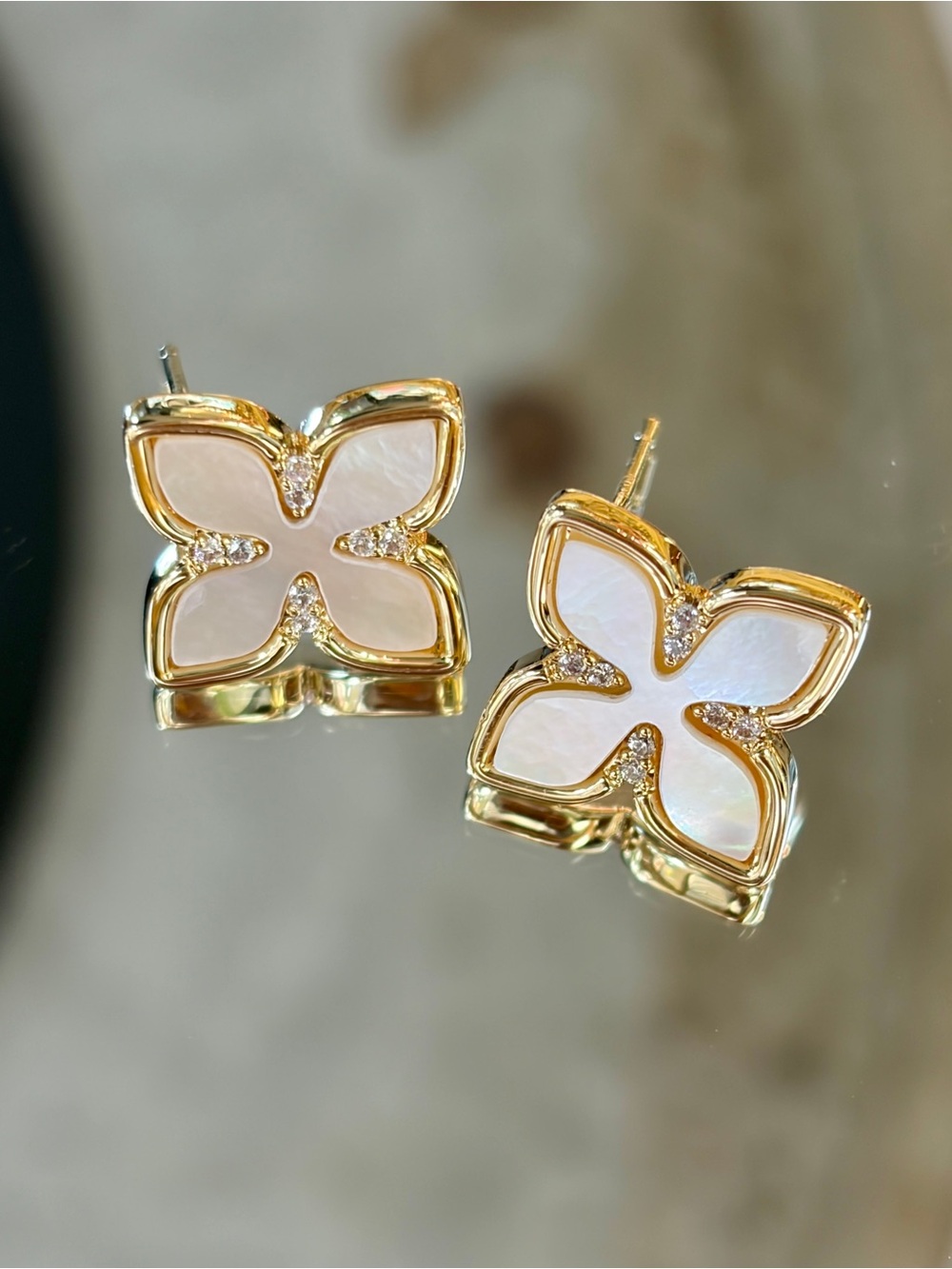 New Gold Plated White Mother of Pearl Four Leaf Clover Accents Stud Earrings